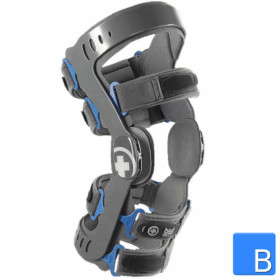 Bort GenuXpress Knieorthese isoliert