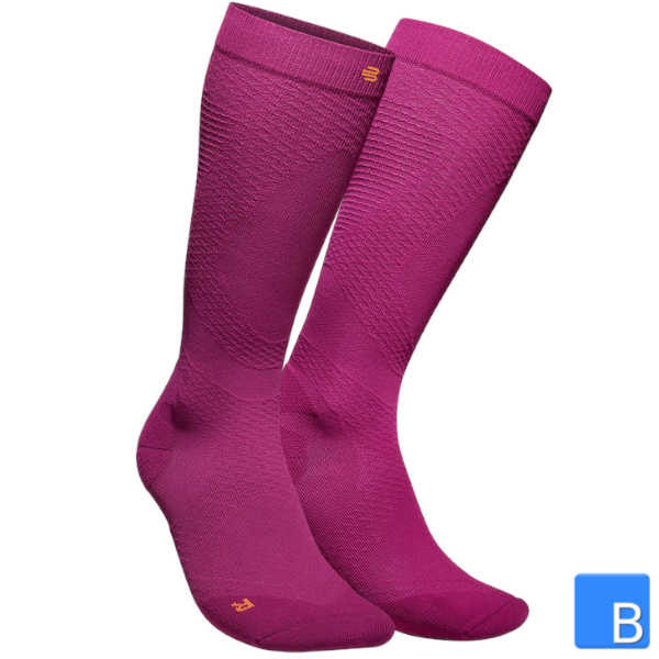 Run Ultralight Compression Socks Women in berry