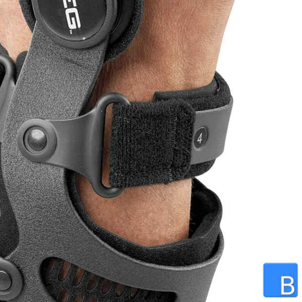 Breg Fusion® Knieorthese mit sechs Befestigungsschlaufen