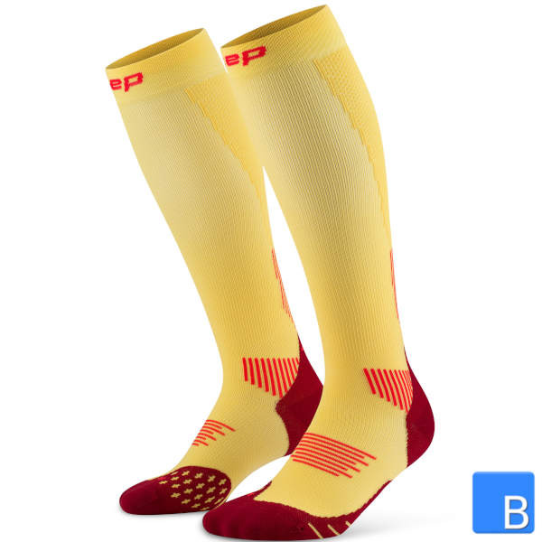 CEP The Run Compression Socks weiss