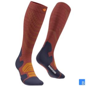 Outdoor Merino Compression Socks Men in Granat red