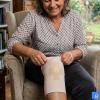 Mobilis GenuCare Kniebandage anlegen